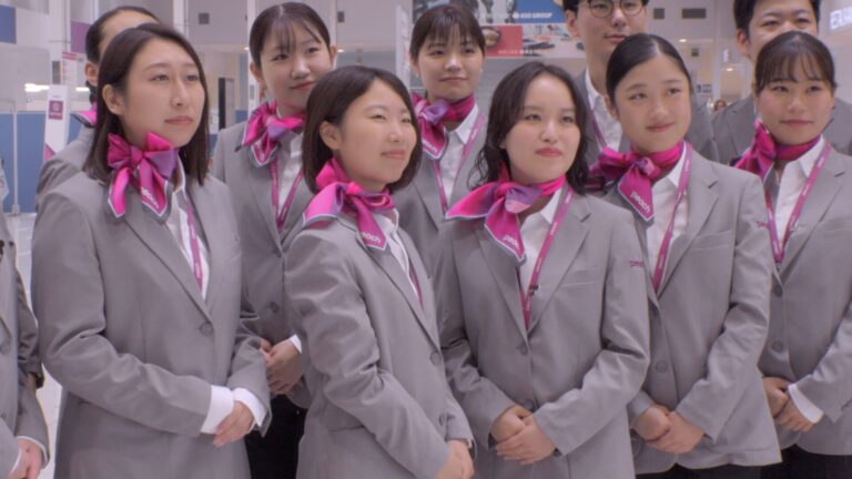 Peach 始動グランドスタッフ